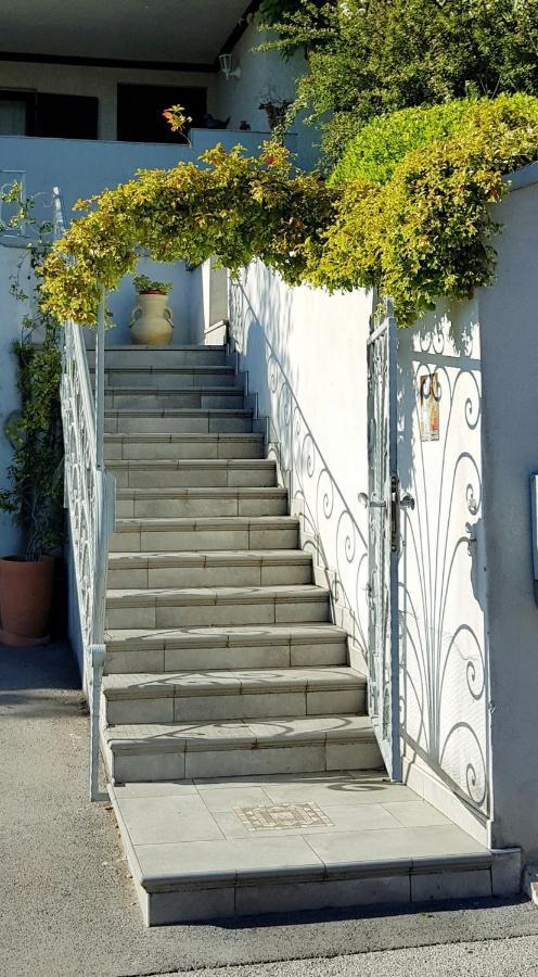 Apartments Tramontana Nr Portorož Zewnętrze zdjęcie
